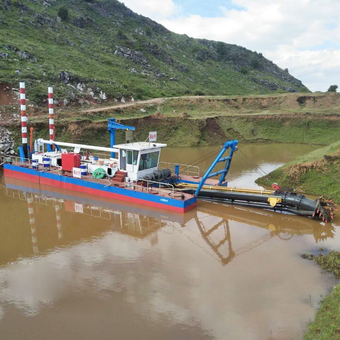 20 Inch Cutter Suction Dredger And Mud Dredger For River Dredging Projects