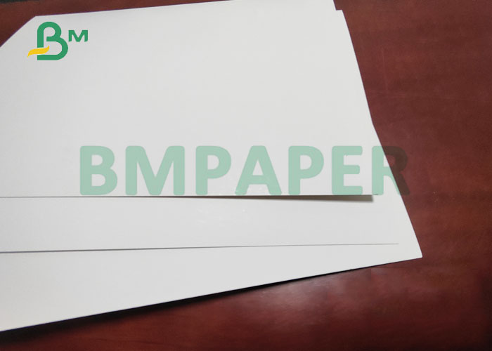 12PT 14PT Bleached White C1S Foldcoat Board For Garment Tags High Stiffness