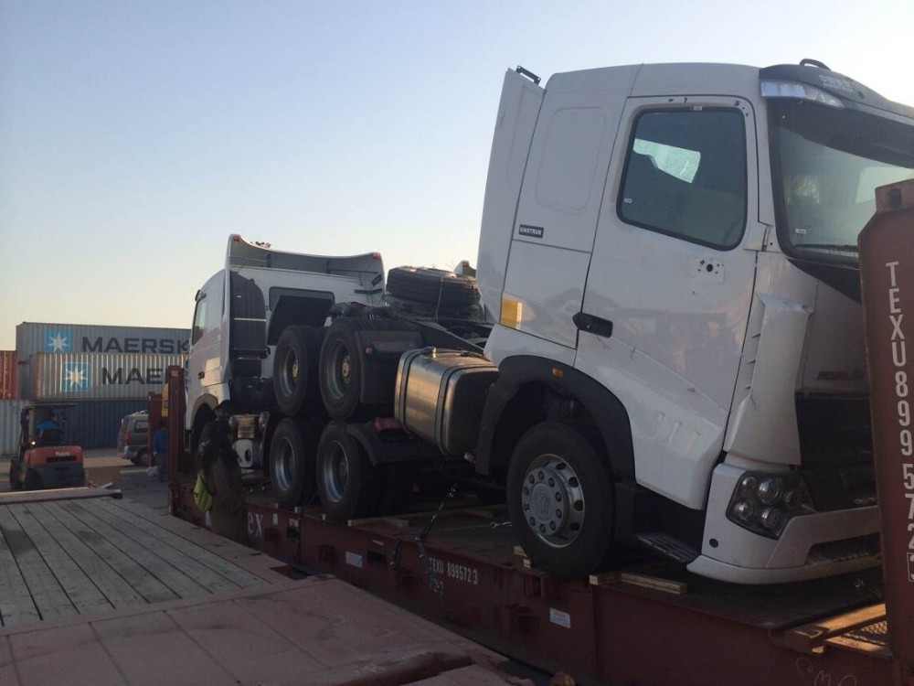 8M3 SINOTRUK 6x4 371HP Concrete Mixing Equipment / Cement Mixer Truck