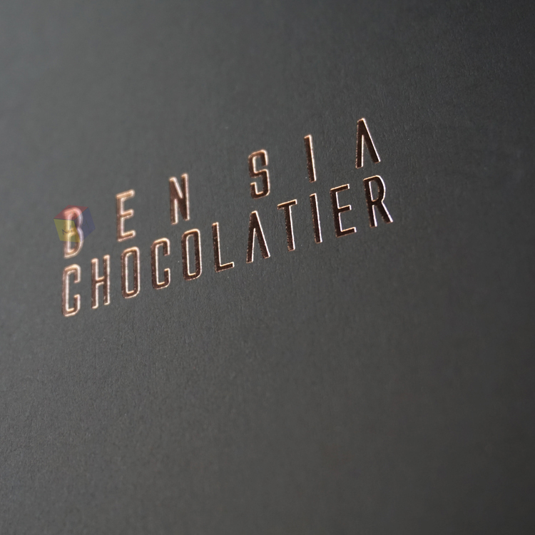 Chocolate Gift Box with Clear Inside Tray and Paperboard Rigid Boxes Luxury Packaging