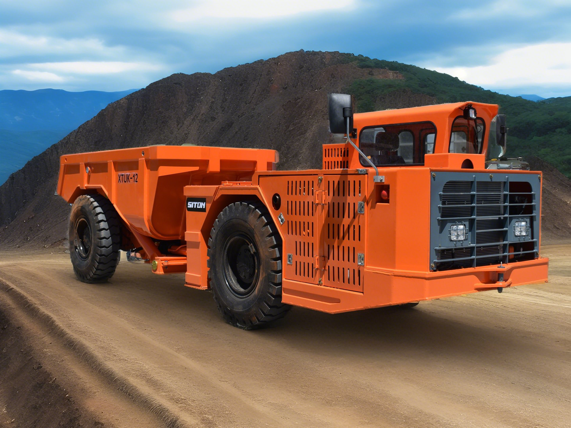 DERUI DRUK -12 High Power Lower Pollution Underground Mining Truck