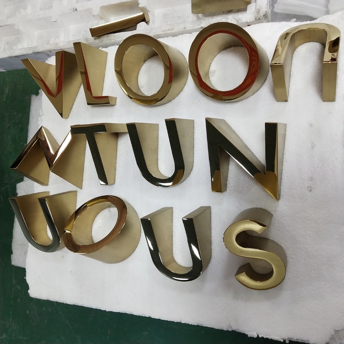 Gold 3D Galvanized Decorative Metal Letters 2-25mm Depth Mirror Polished / Brushed