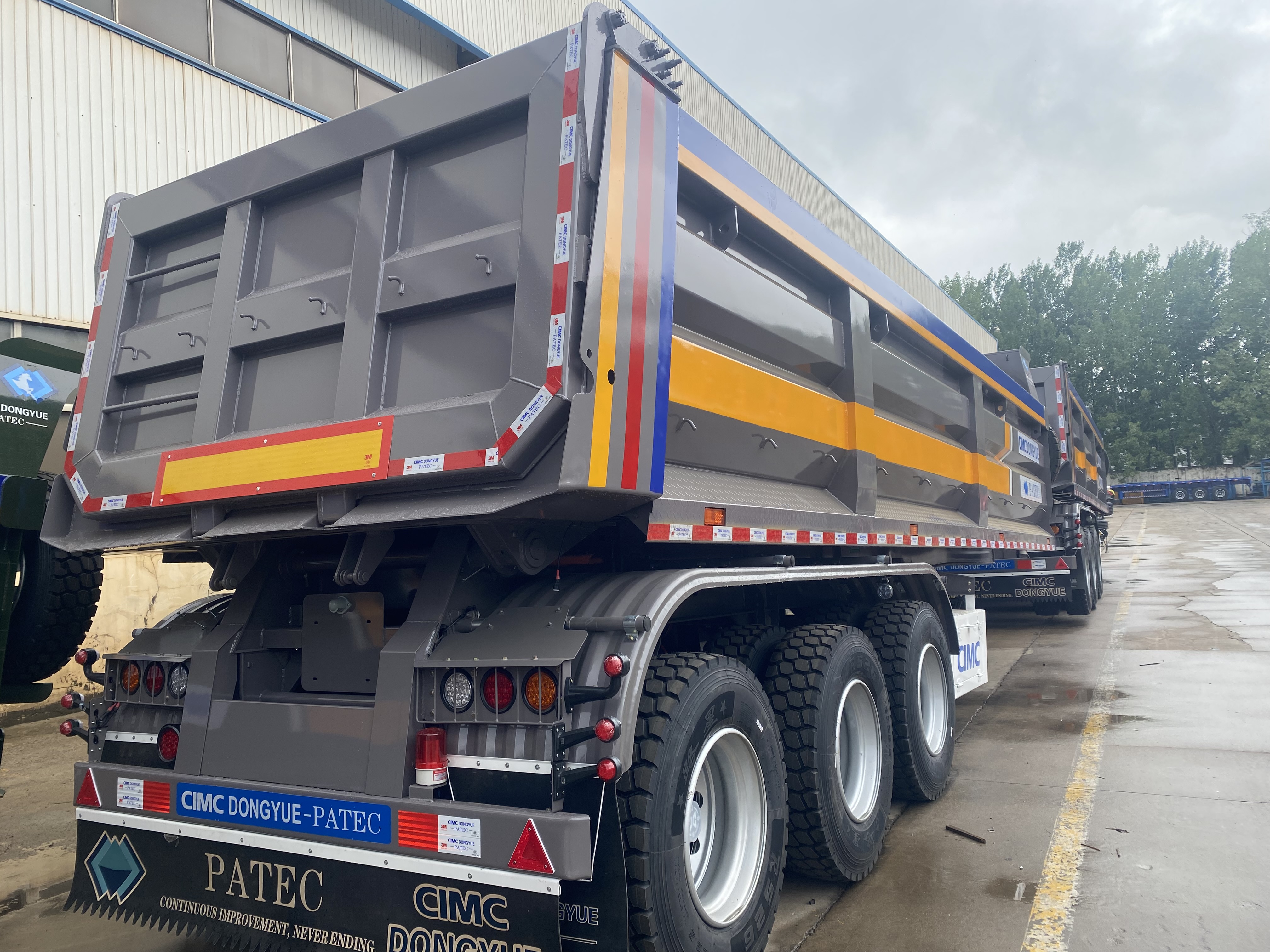 CIMC Factory Direct Sale 80 Ton 3 or 4 Axles U Shape Dump Truck 45cbm transporting coal and sand Tipper Semi Trailer