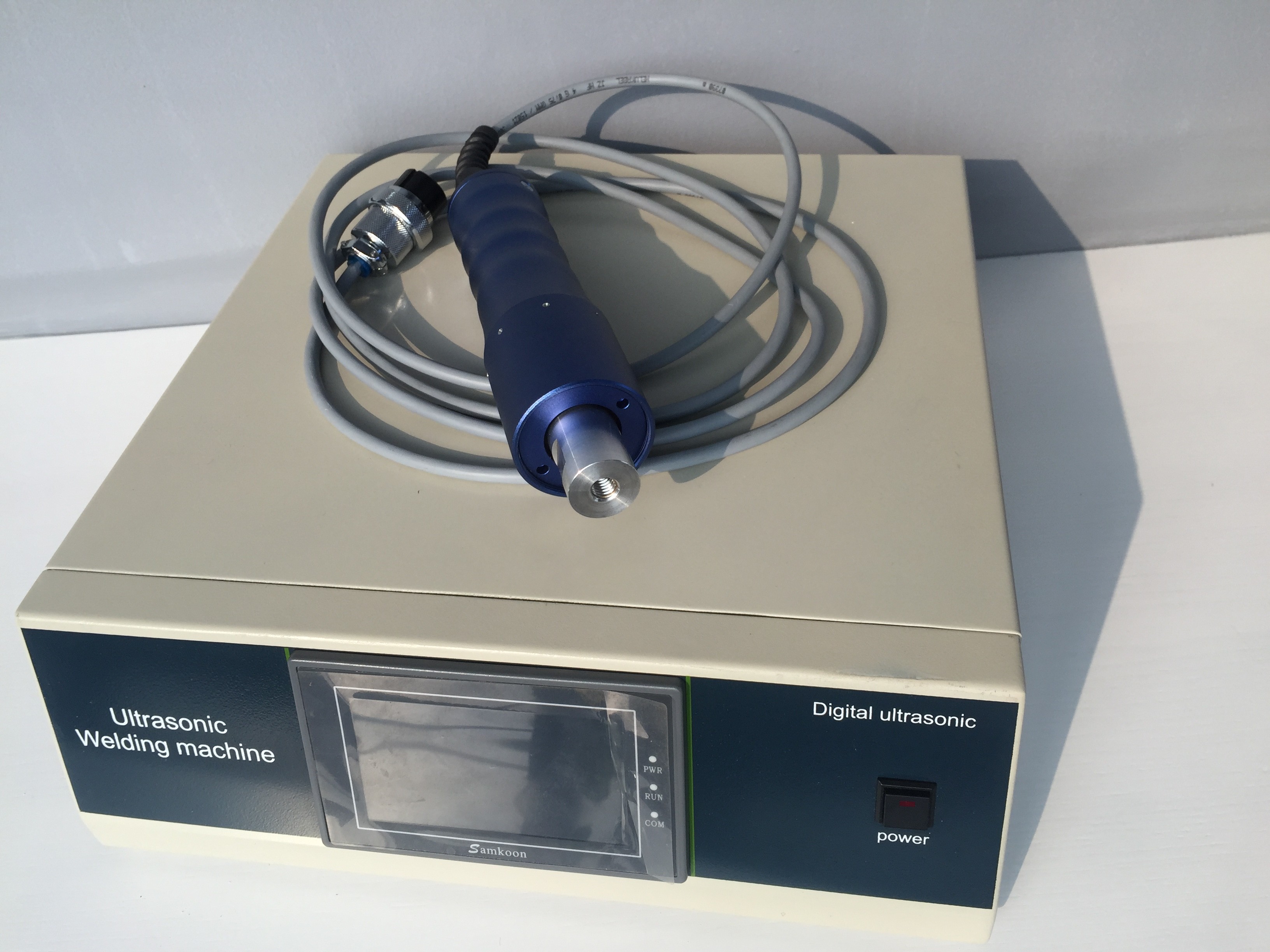 Portable Plastic Ultrasonic Solid Titanium Riveting Welding Horn 30Khz for Label Welding