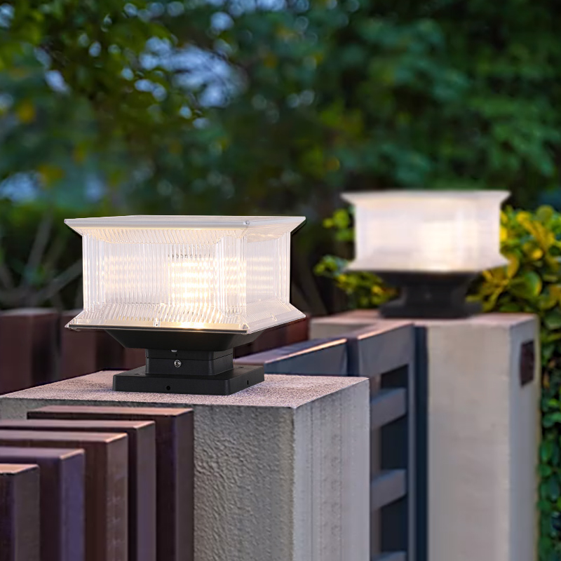 Waterproof IP65 Solar Pillar Lights Outdoor 6000K Post Cap Lamp
