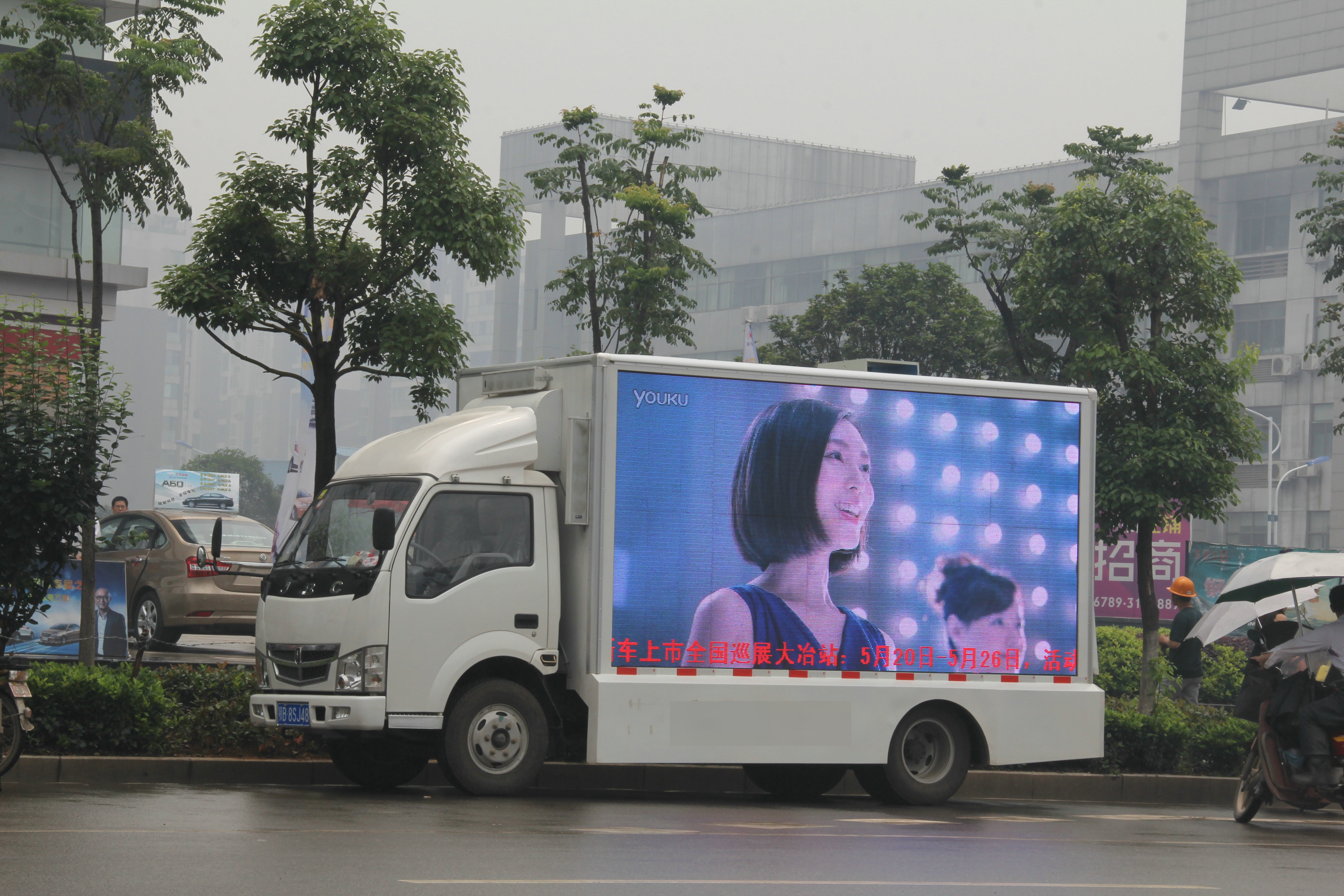 Slim Led P6mm Mobile Billboard Car Led Display Screen For Public Relations Activities