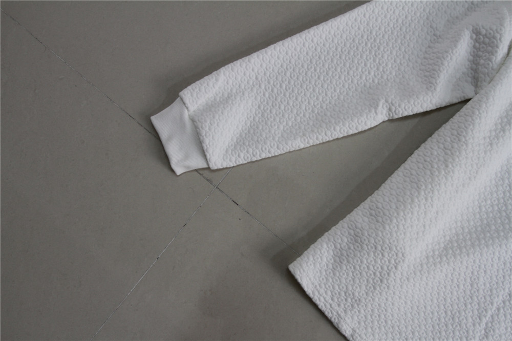 83% Polyester Womens White Crew Neck Sweatshirt Jacquard Design