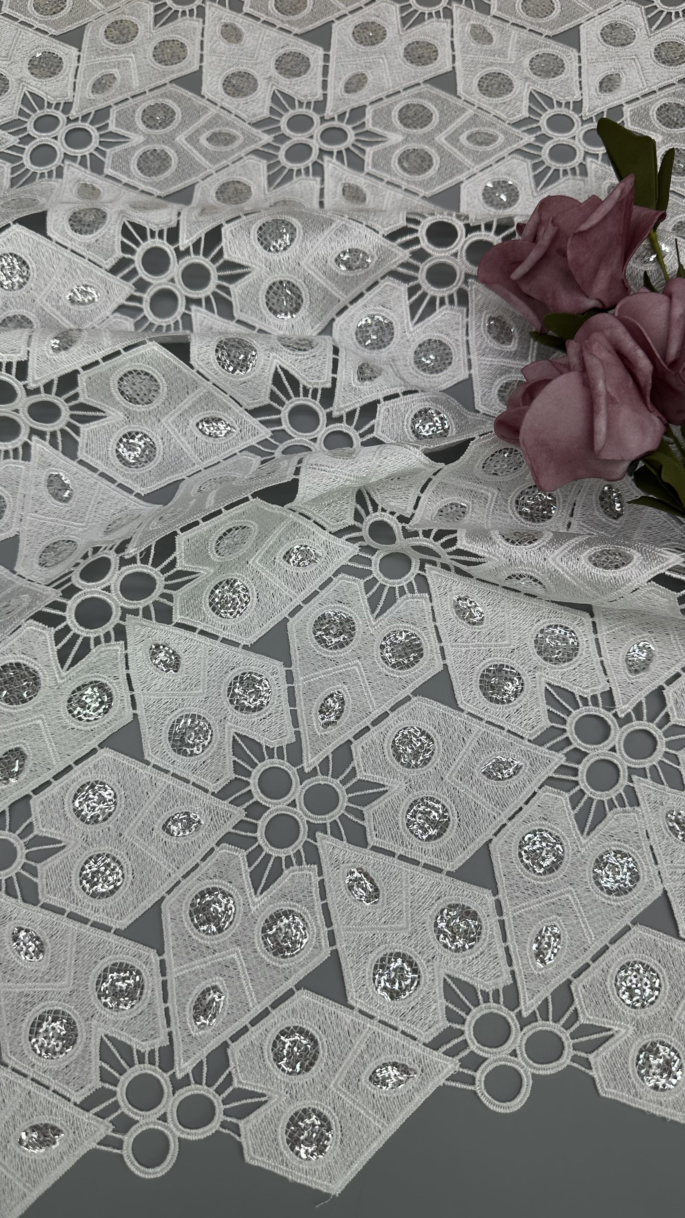 Hollow-up Lace Embroidered Metallic Fabric Lace Fabric New Collections Pattern for Dress Fashion Design