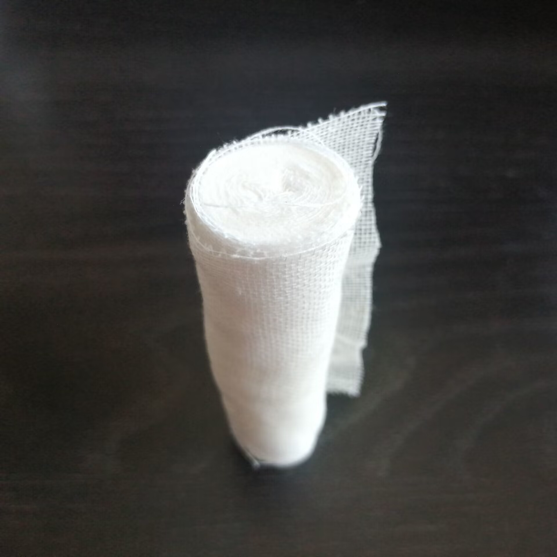 High Adhesive Medical Bandage Tape - Easy to Apply & Conformable