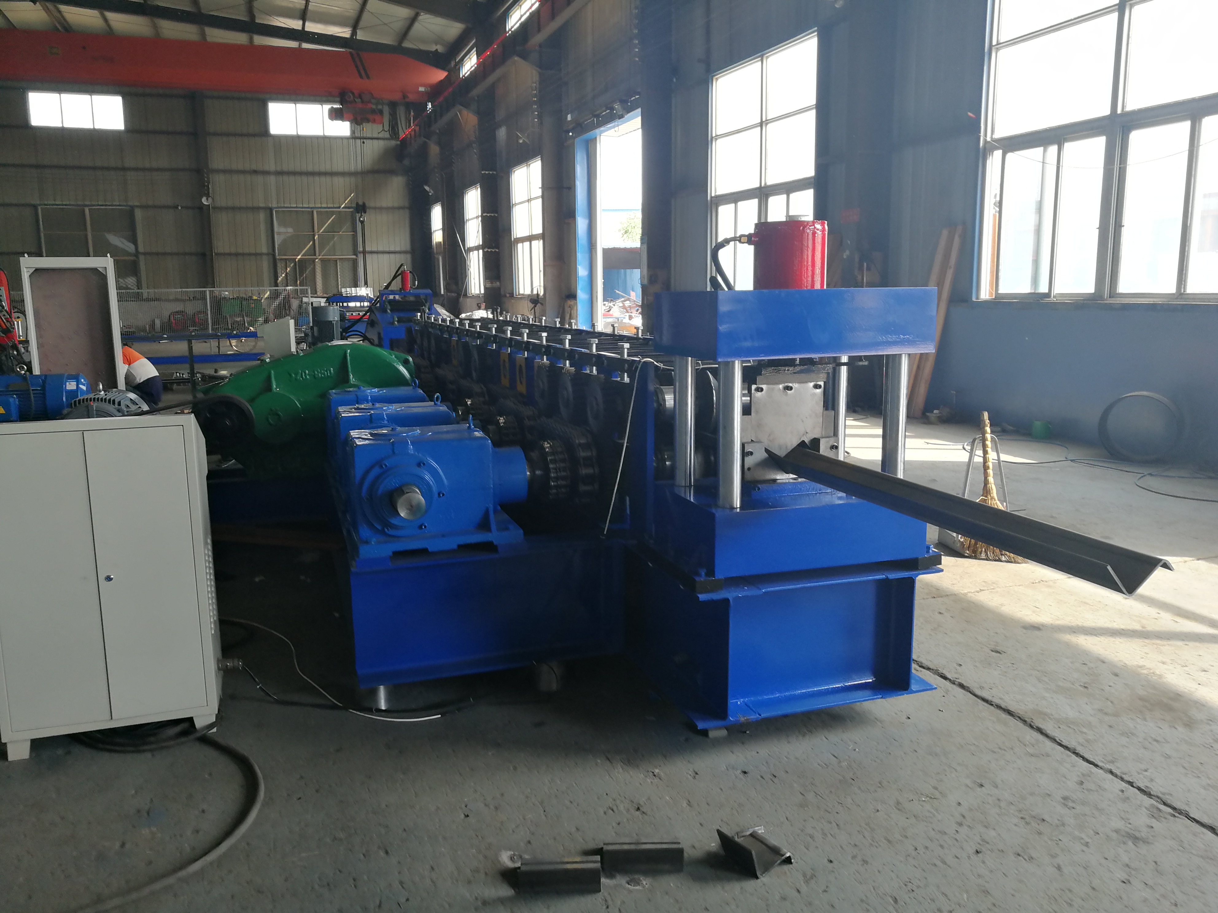 Purlin C Channel Making Machine 3T Single Head Manual