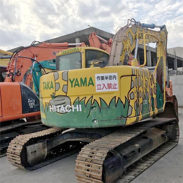Good Condition Japan Original 12 Ton ZX135 Hitachi Excavator Bucket Capacity 0.59 m3