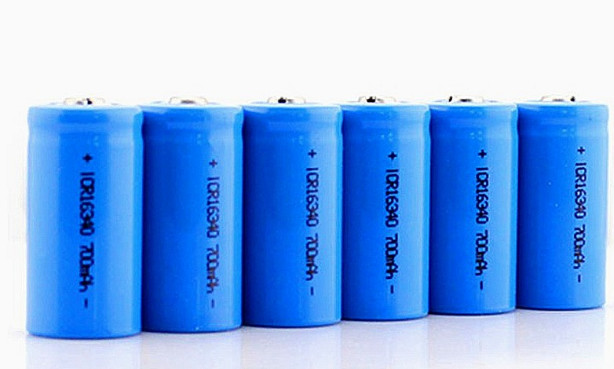RCR123A Lithium Ion Battery Cell Deep Cycle 3.7V 700mah 16340