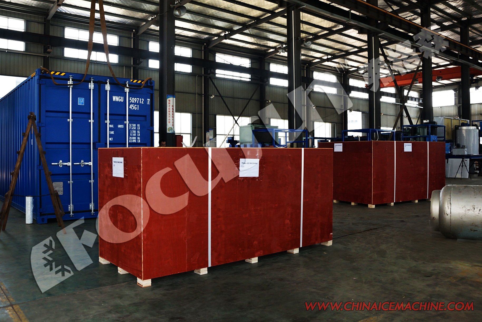 220V/440V/380V/460V Voltage 30tons Tube Ice Machine L6000mm X W2200mm X H7075mm Size