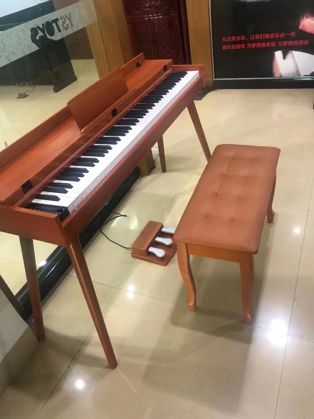 OEM& ODM piano 88 keys hammer keyboard Midi digital music piano Portable the function of changing voice, recording, acc