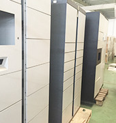 24/7 Locker Delivery Service Drop Off Pick Up , Electronic Laundry Lockers System Station With 15 Inch Touch Screen