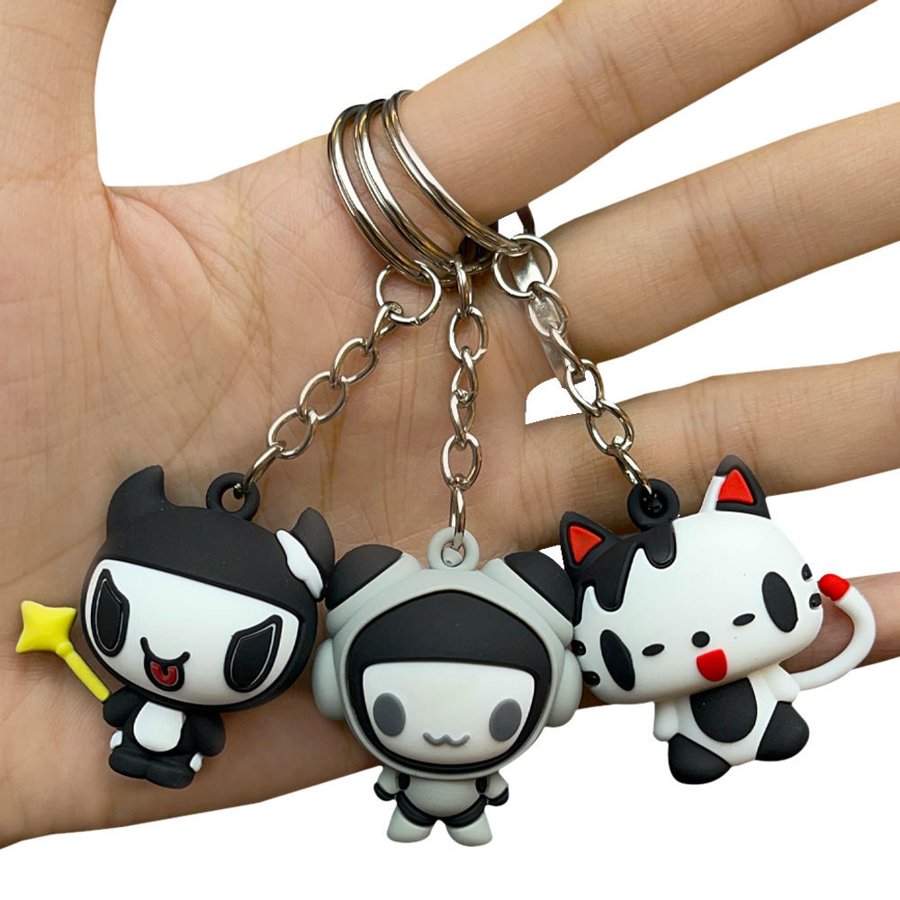 Custom Pvc Keyrings 3D Silicone Kawaii Cartoon Anime Rubber Keychain