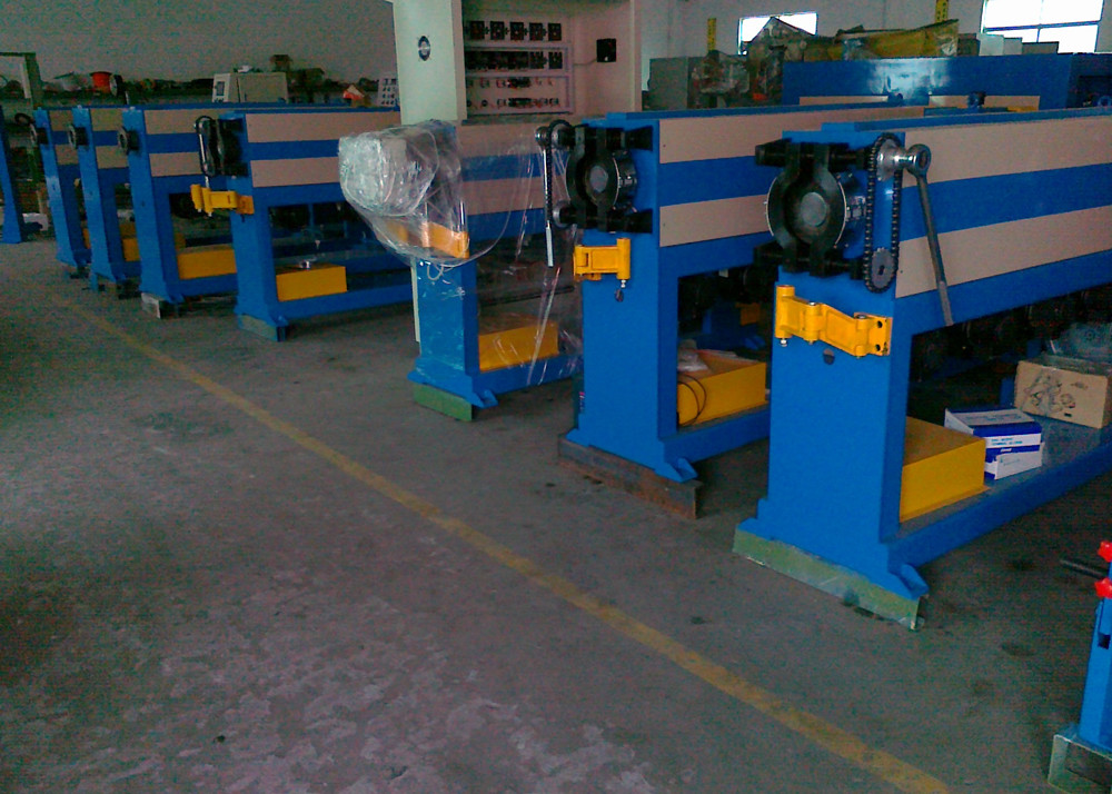 Electrical Cable Wire Plastic Winding Cutting Extrusion Wire Bunching Machine