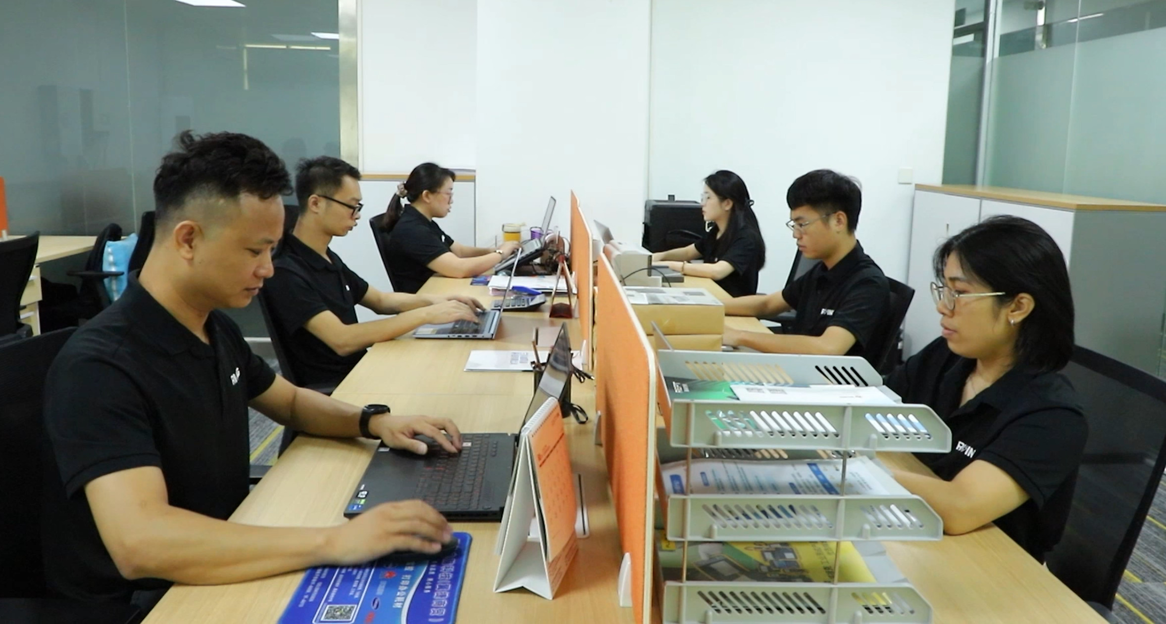 3.6KW-8KW Single Phase Solar Inverter Growatt Hybrid Inverter