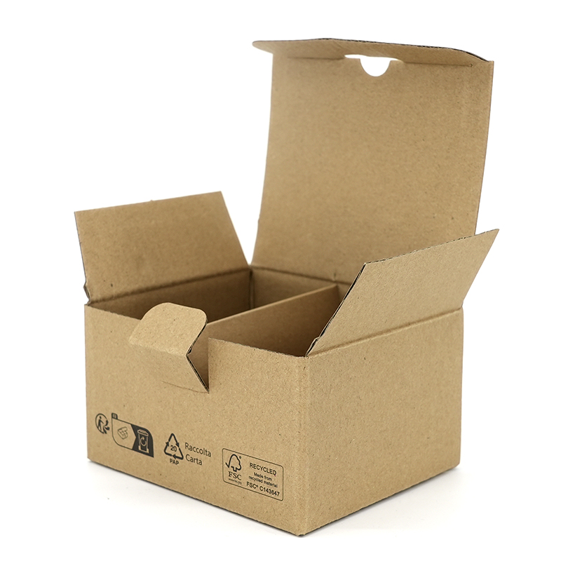 Varnished Personalized Satin Lined Box Packaging Recycled Materials