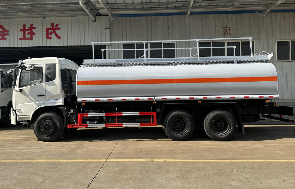 3 Axle 40000l Carbon Steel transport liquid or gaseous various chemical product carbon compounds heavy duty Fuel Tanker Trailer