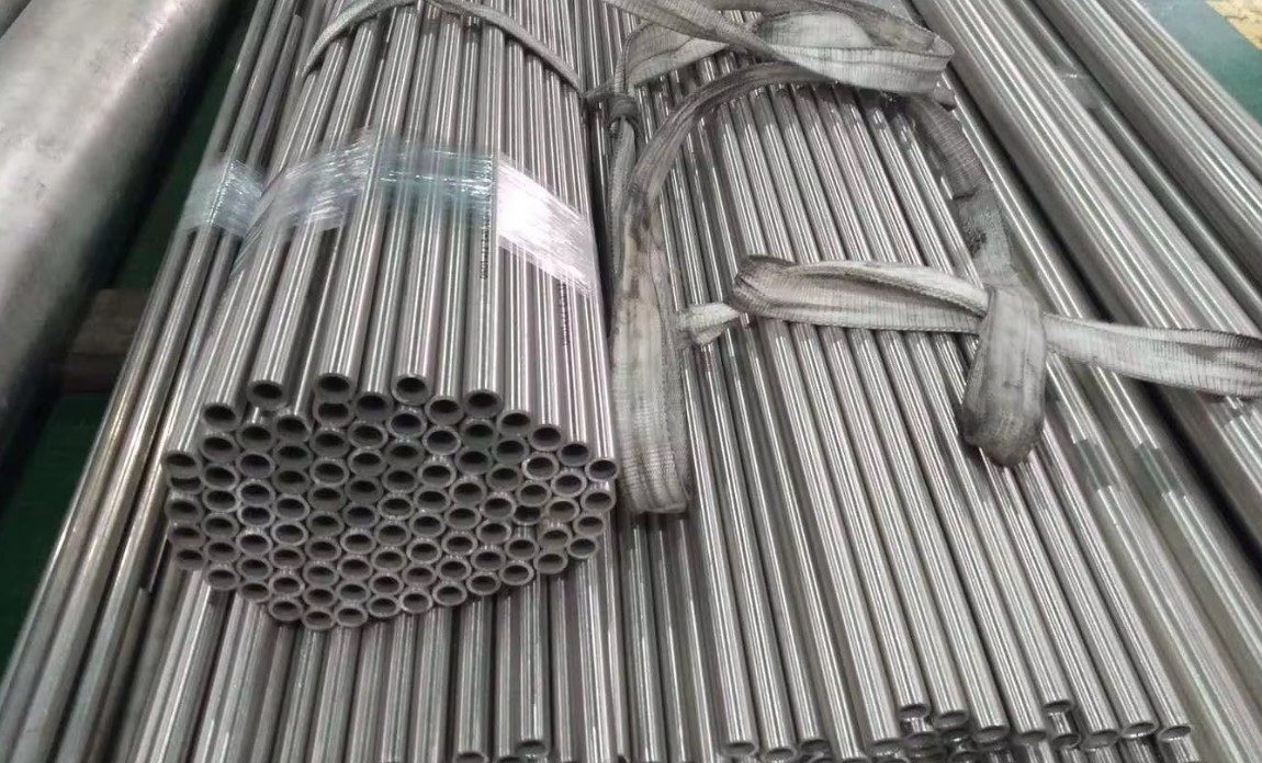 ERW Welding Line Type Nickel Alloy Pipe in Customized Length for Temperature Applications