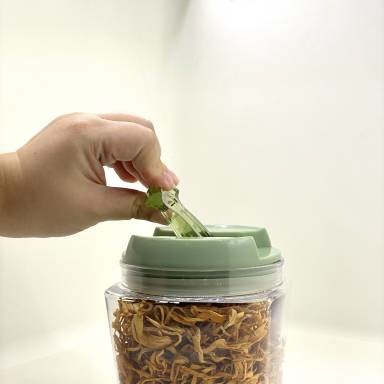 Stackable Recyclable Plastic Containers With Lock PET Material