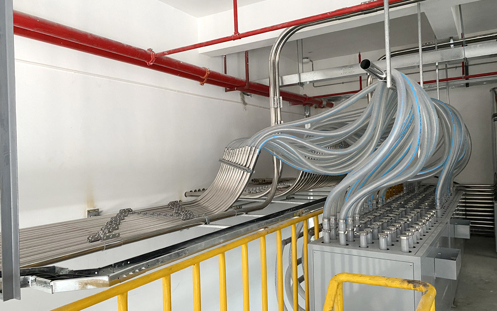 Central Plastic Material Conveying Feeding System for Extrusion Process OMCS-80