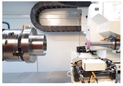High Accuracy Auto Industry CNC Grinding Machine , Cnc Internal Grinding Machine