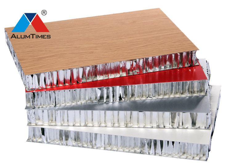 Wood Laminated Honeycomb Aluminum Plate Durable For High Speed Rail Vessel