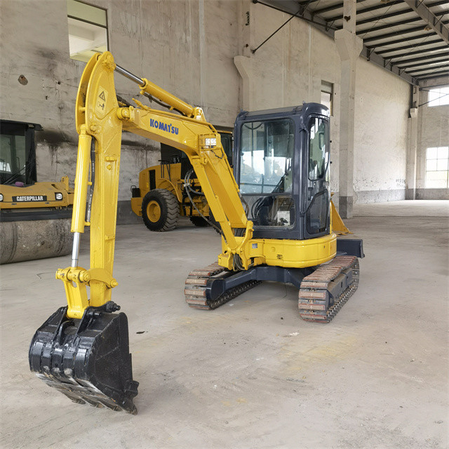 Japan Crawler Excavator Used Mini Komatsu PC30 Excavator 3000KG To 3200KG