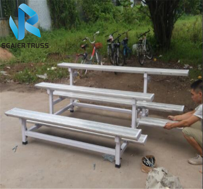 3 / 4 / 5 Rows Aluminum Stadium Bleachers Corrosion Resistance 3000 * 240mm Board