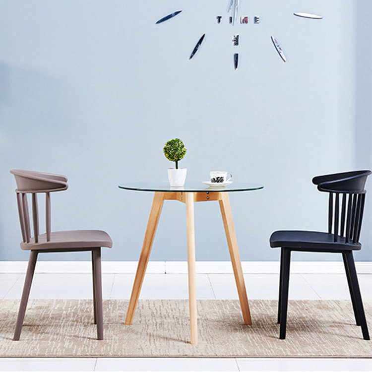 Outdoor Modern White Plastic Dining Chairs Maximum Load - Bearing 200KG