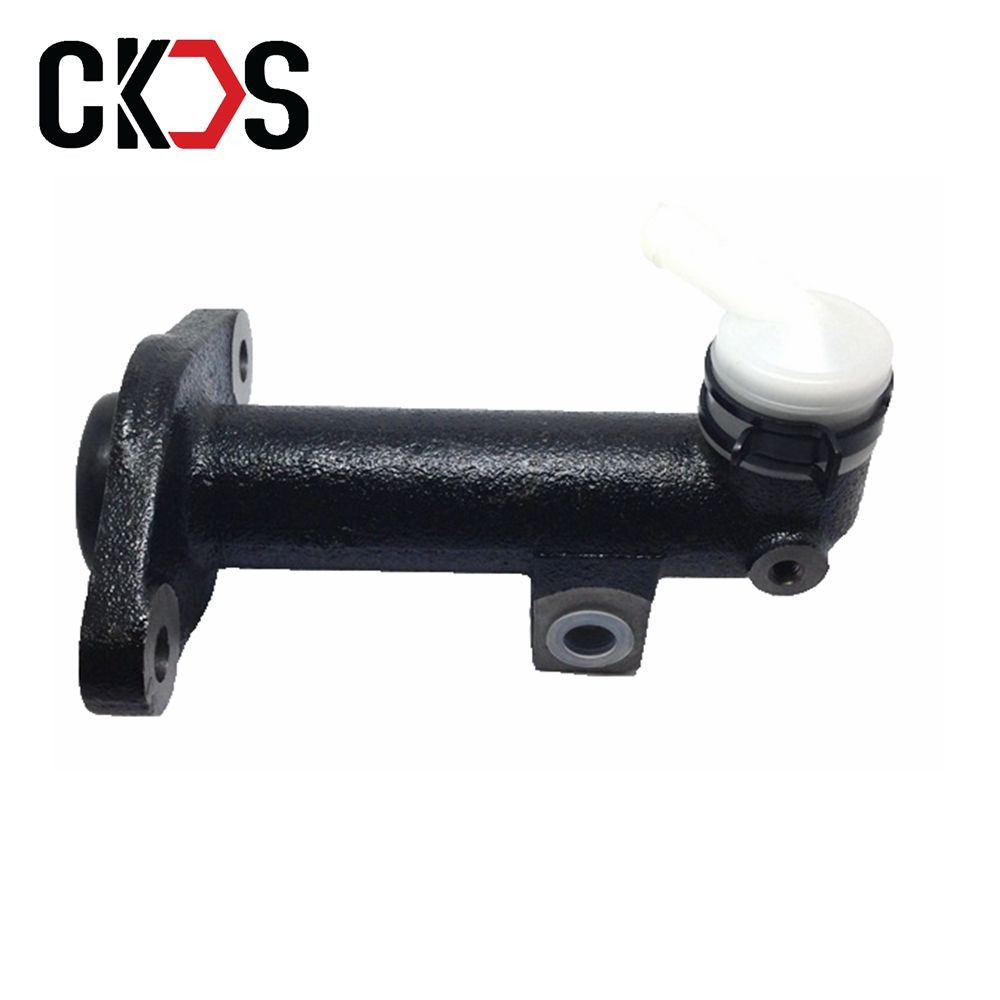 Isuzu Truck Clutch Parts Transmission System Parts Clutch Master Cylinder 8-97079-811-0