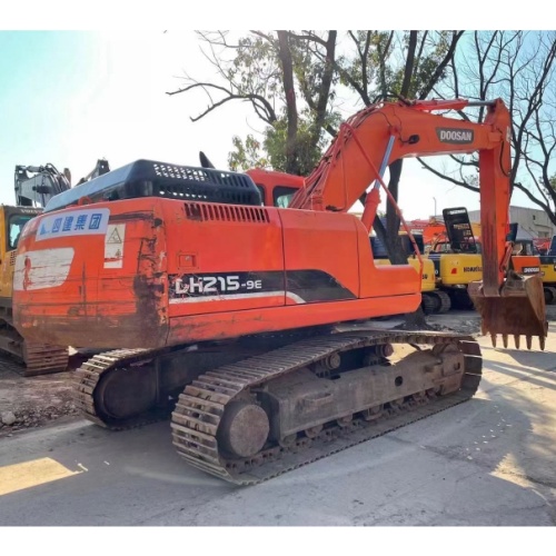 Doosan Second Hand Dh215 Crawler Excavator with Low Working Hours and Doosan Engine