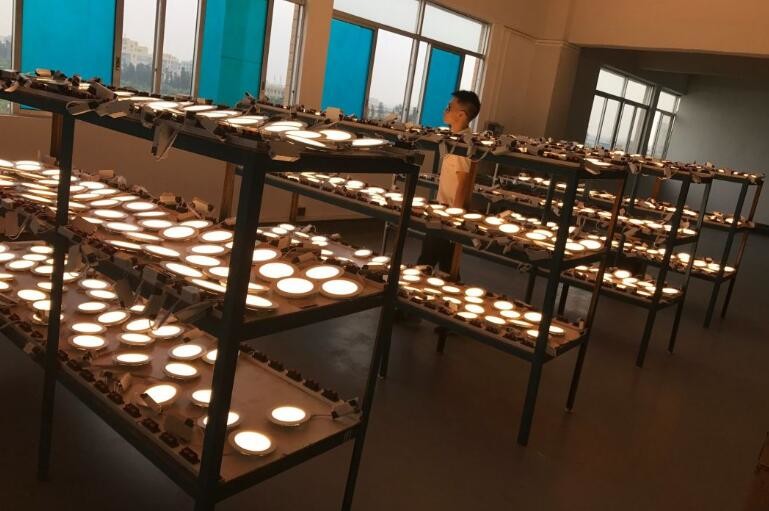Household White Led Panel Light Low Power Consumption With Smd2835 Chip