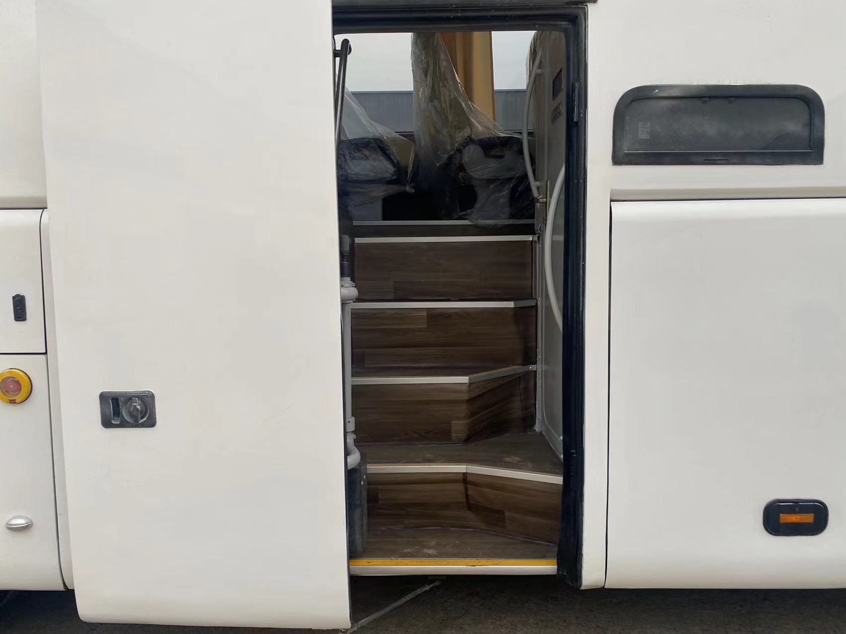 Fuel Type Diesel 47 Seater Used Coach Bus with Refrigerator and Bathroom Left Drive