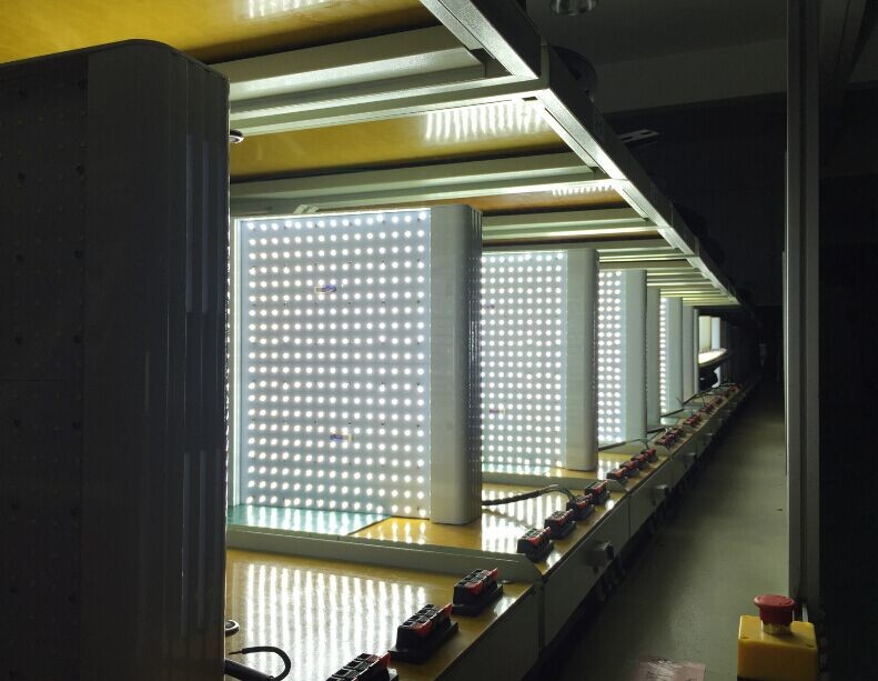 150W Newest Design Low Bay Light Lumileds 3030 Chips Meanwell Driver 5 Years Warranty