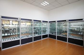 Prius pneumatic Company