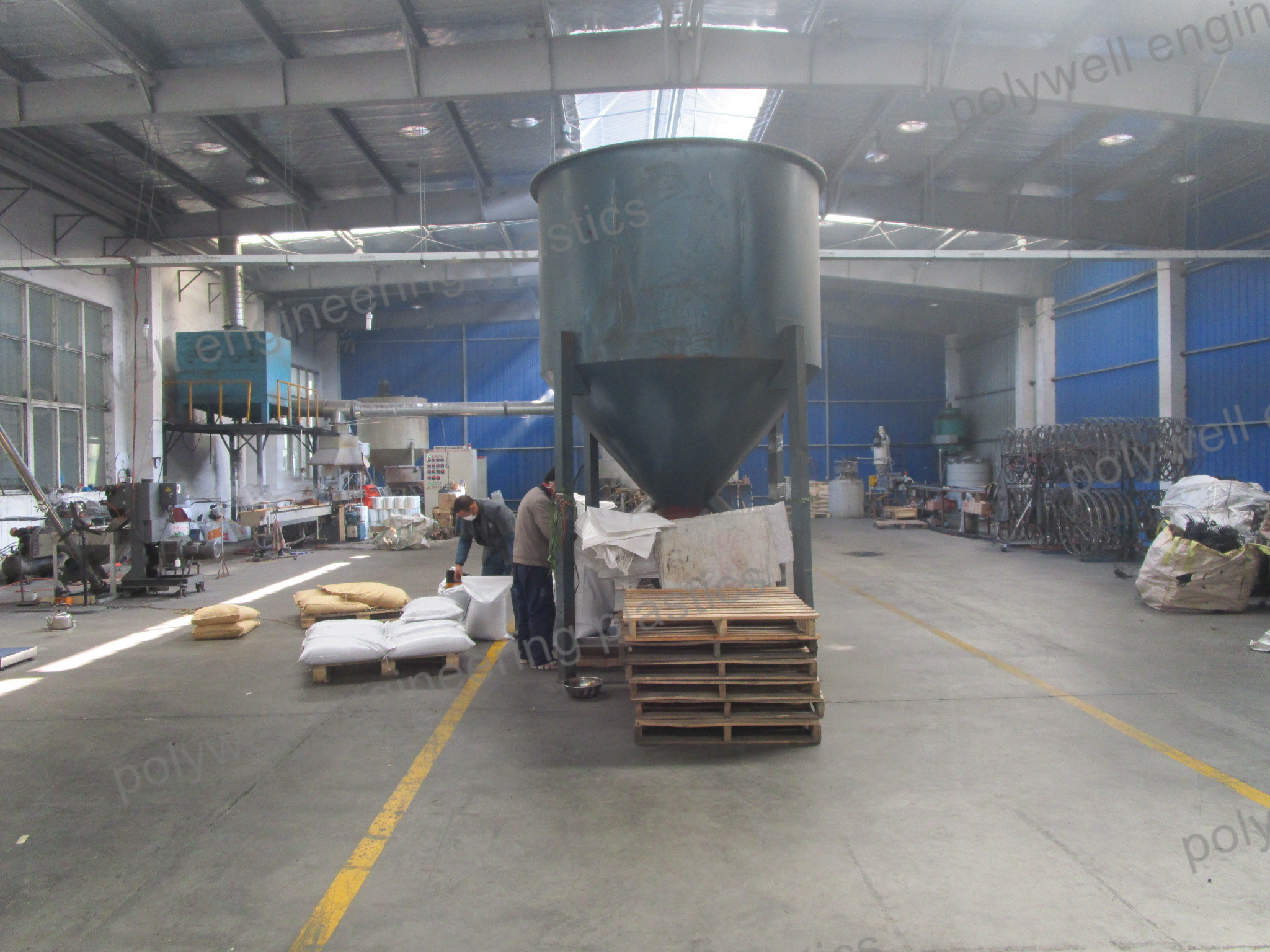 High Elasticity Extrusion Polyamide Granules Used for Thermal Break Strip Extruder Profile