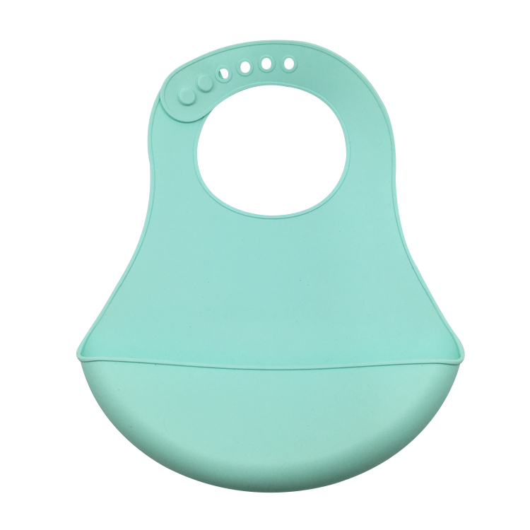 Hot selling 2018 Amazon Wholesale Waterproof Silicone babies Bib Infant Bib