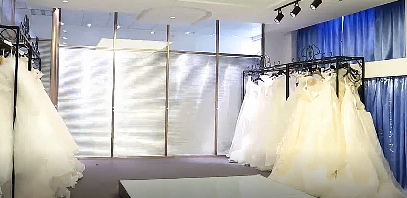 Elastic Sleeveless Lace Beading Mermaid Wedding Dress Of Sweeping Train