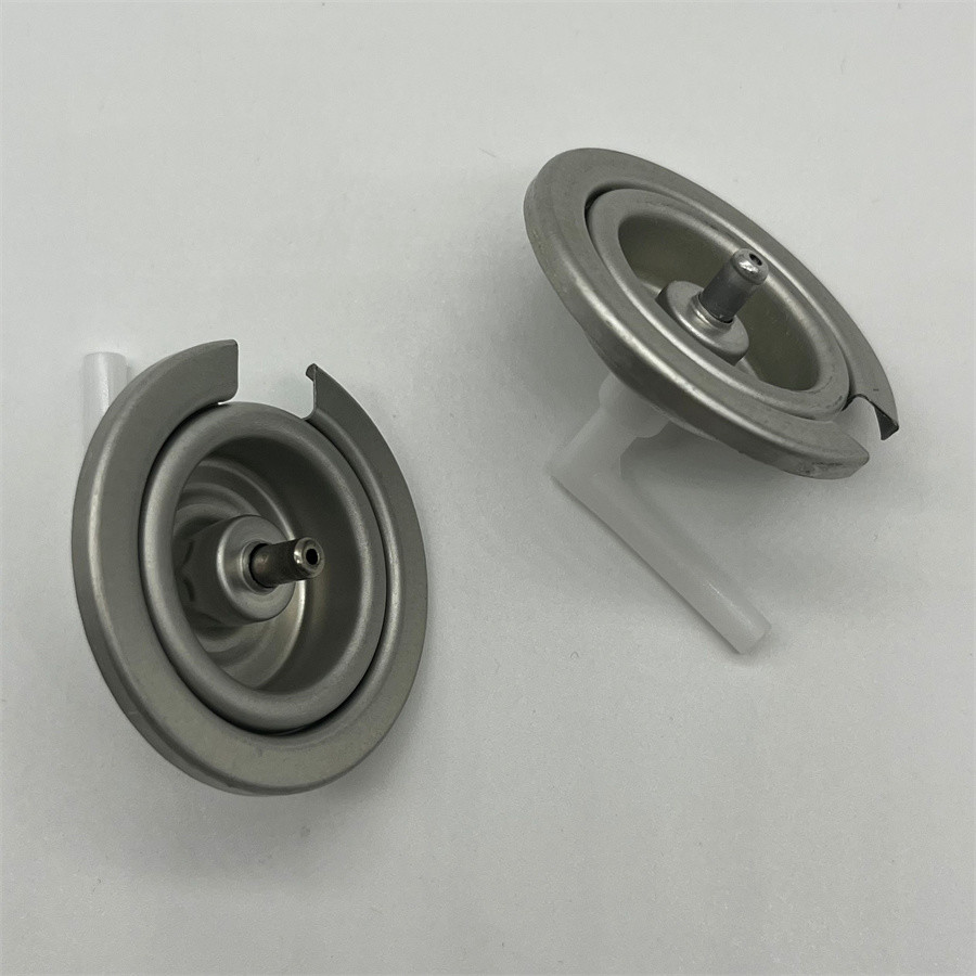 Versatile Gas Can Valve for Efficient Fuel Dispensing - Plastic Body, Lightweight Design