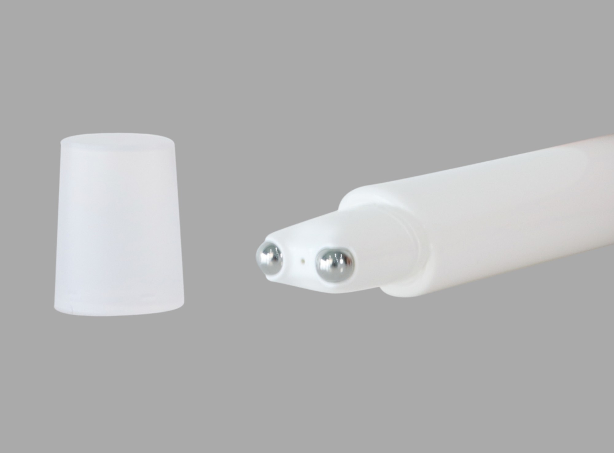 D30mm 30-80ml Essence Eye Cream Oval Tube With Special Applicator