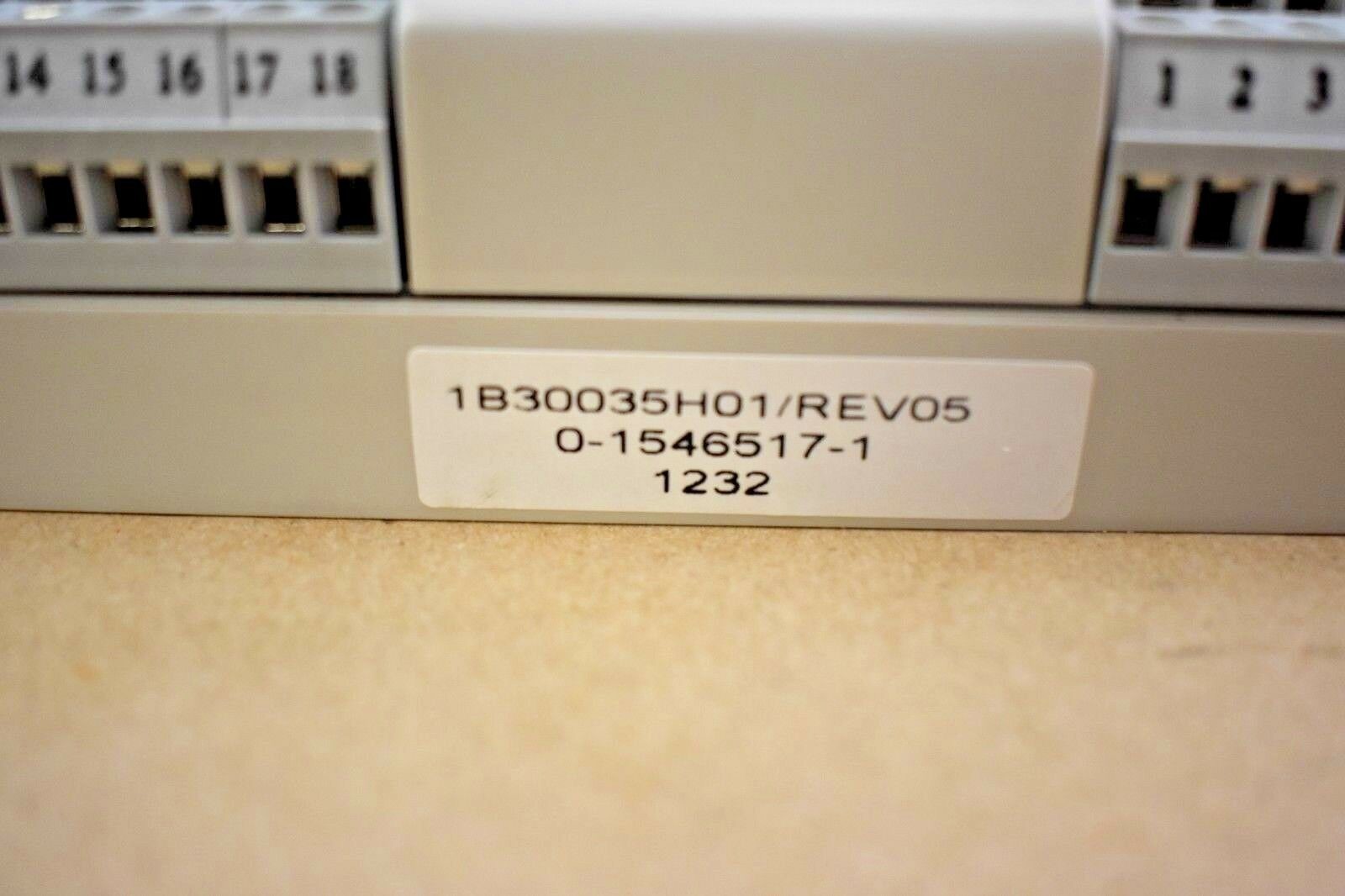 1B30035H01 I/O PROCESS CONTROL BASE STANDARD 2 SLOT 9 KVA 480 V