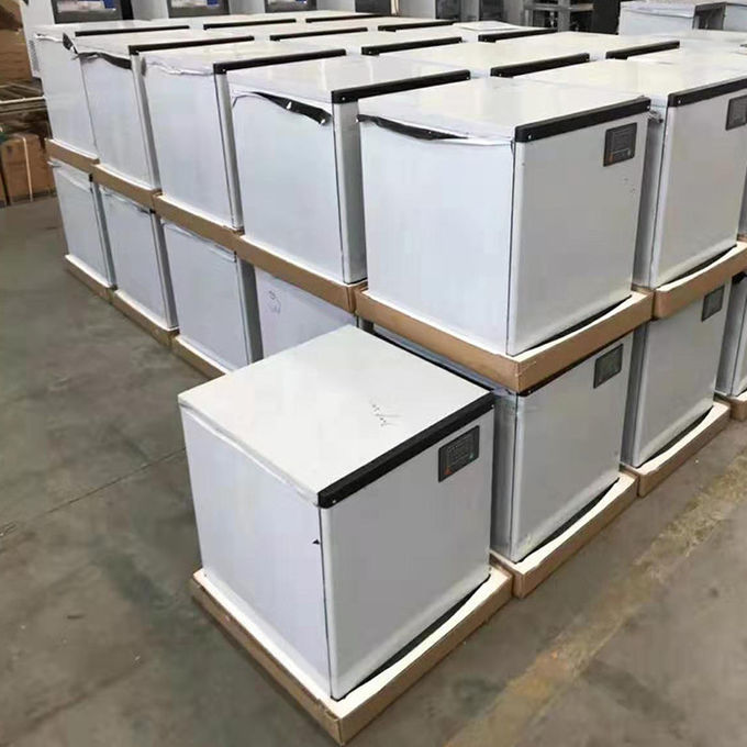 560*830*1050mm 750W Commercial Ice Cube Maker
