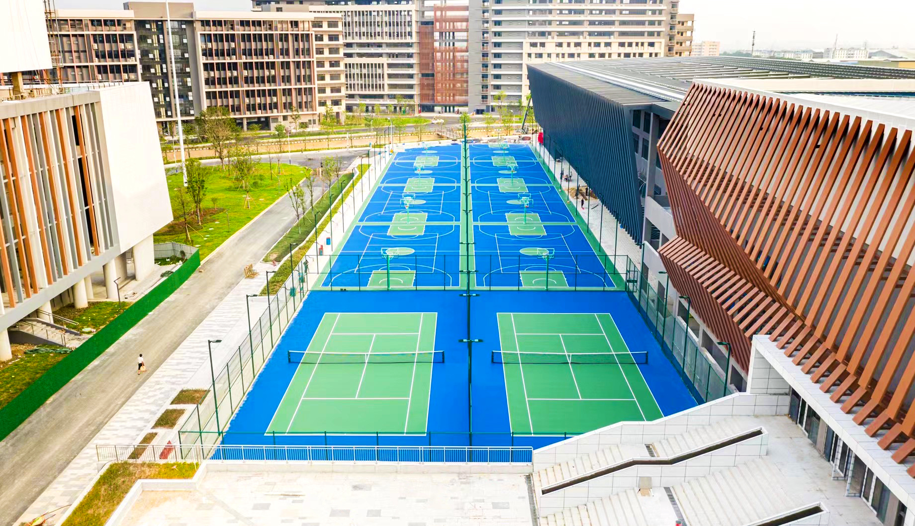 Indoor & Outdoor Basketball Court Rubber Floor PP Plastic Flooring for Handball Pickleball Futsal Court in Sports Clubs Sports Center Indoor Sports