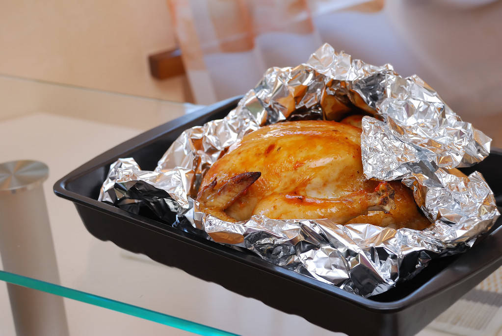 Food Grade Papel Aluminio Bbq Baking Foil Wrapping Paper with Customized Thickness