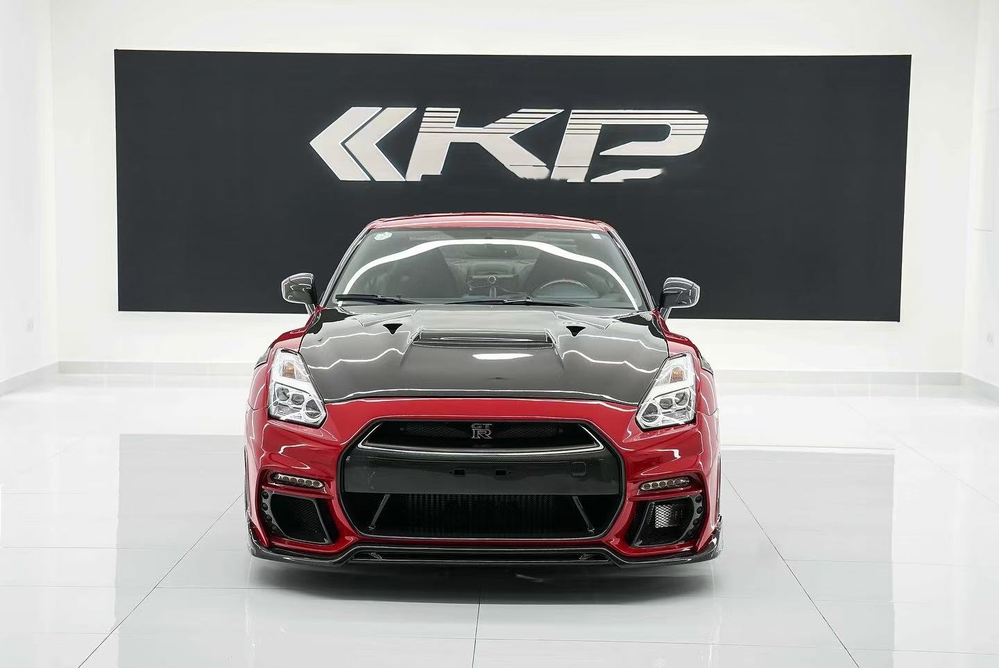 GTR R35 Nissan Body Kit Carbon Fiber KP Style Bumper Spoiler Front Widebody Kit