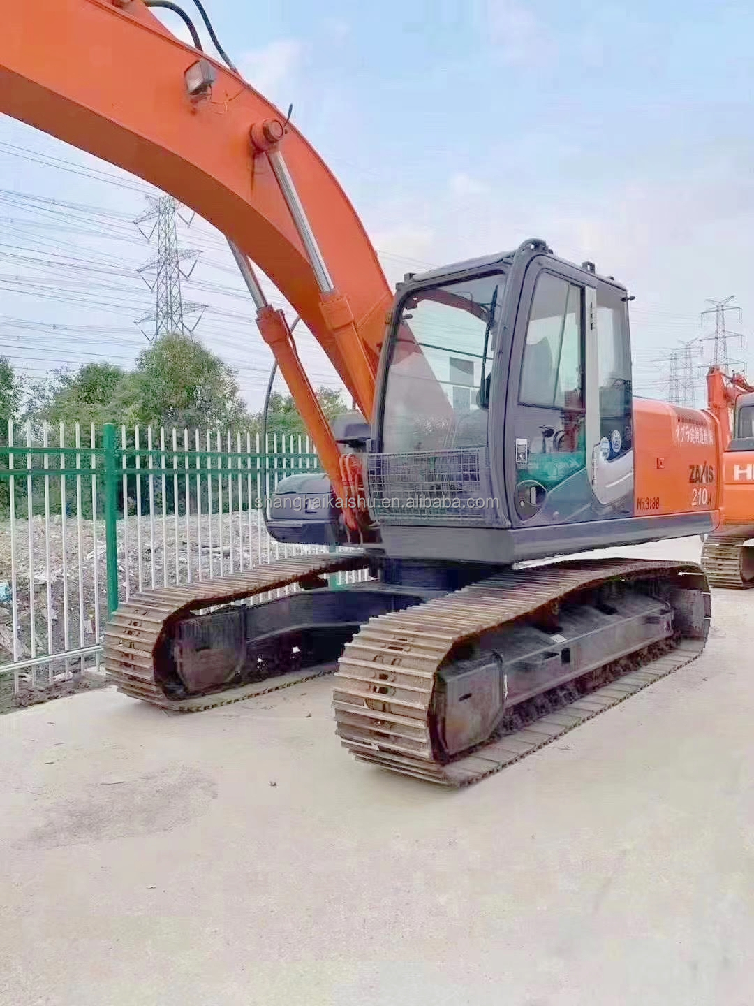 Hitachi ZX210H/210-3/210-6 Second-hand Excavator for Agricultural Construction Tasks