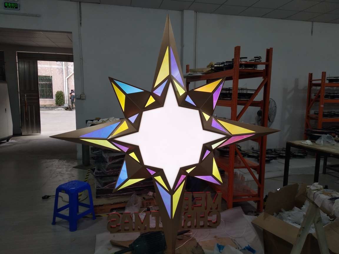 Aurora Retail Visual Merchandising Displays Chromed For Showcase Products